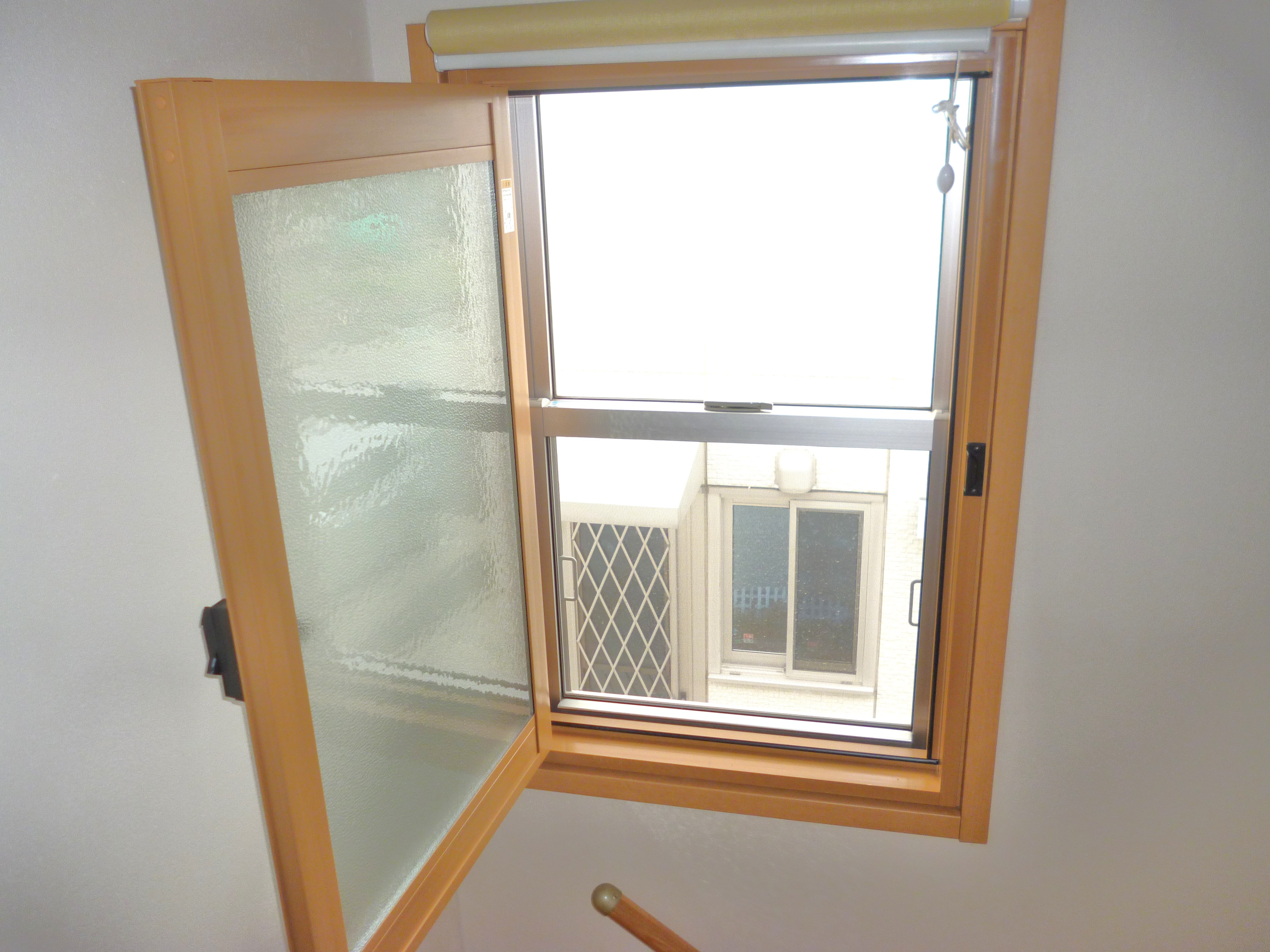 神奈川県寒川町T様 階段・内窓（二重窓） 追加工事